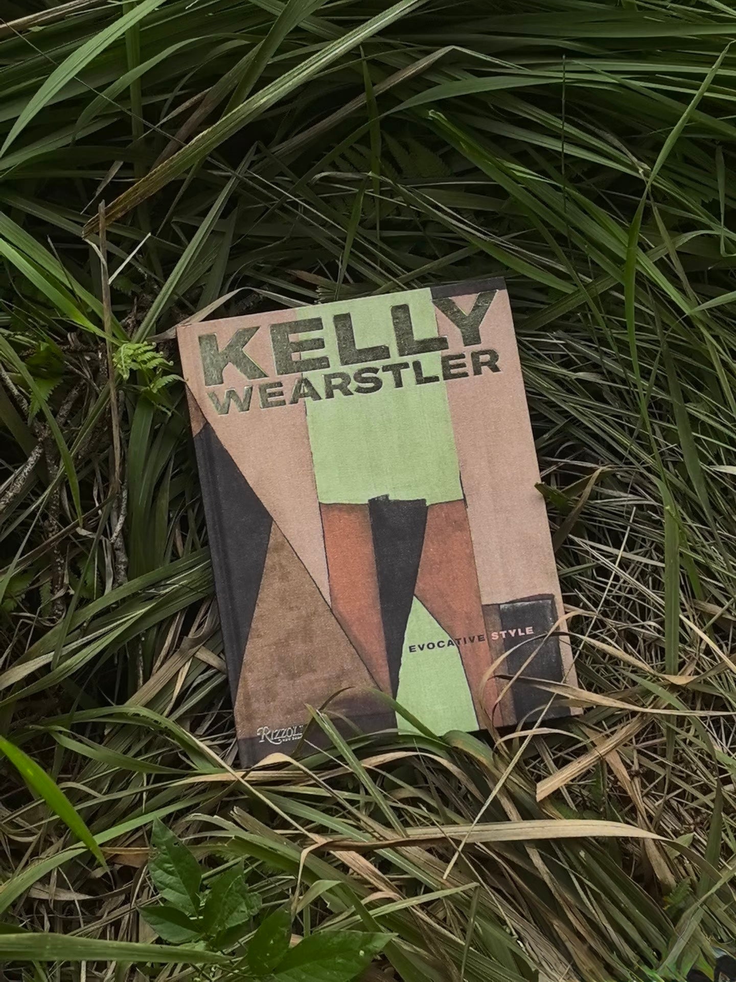 Kelly Wearstler: Evocative Style