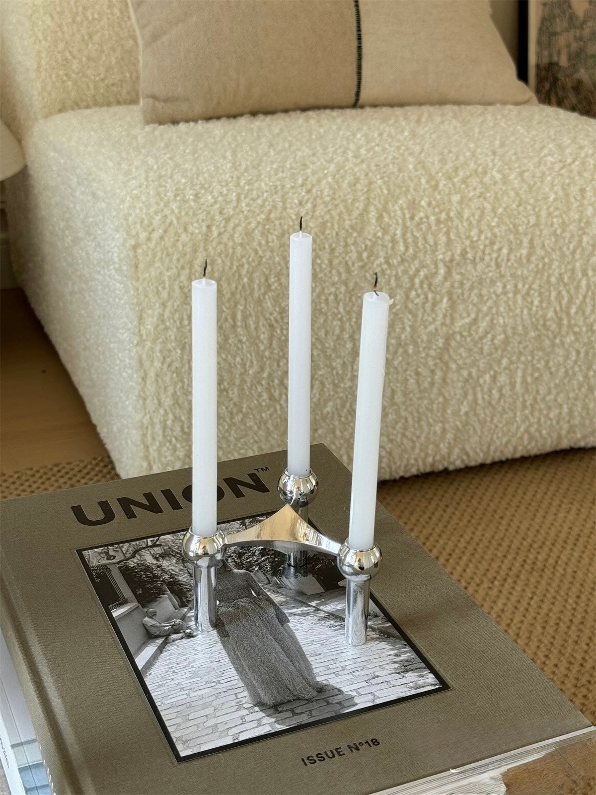 Nordic Molecular Structure Candle Holder