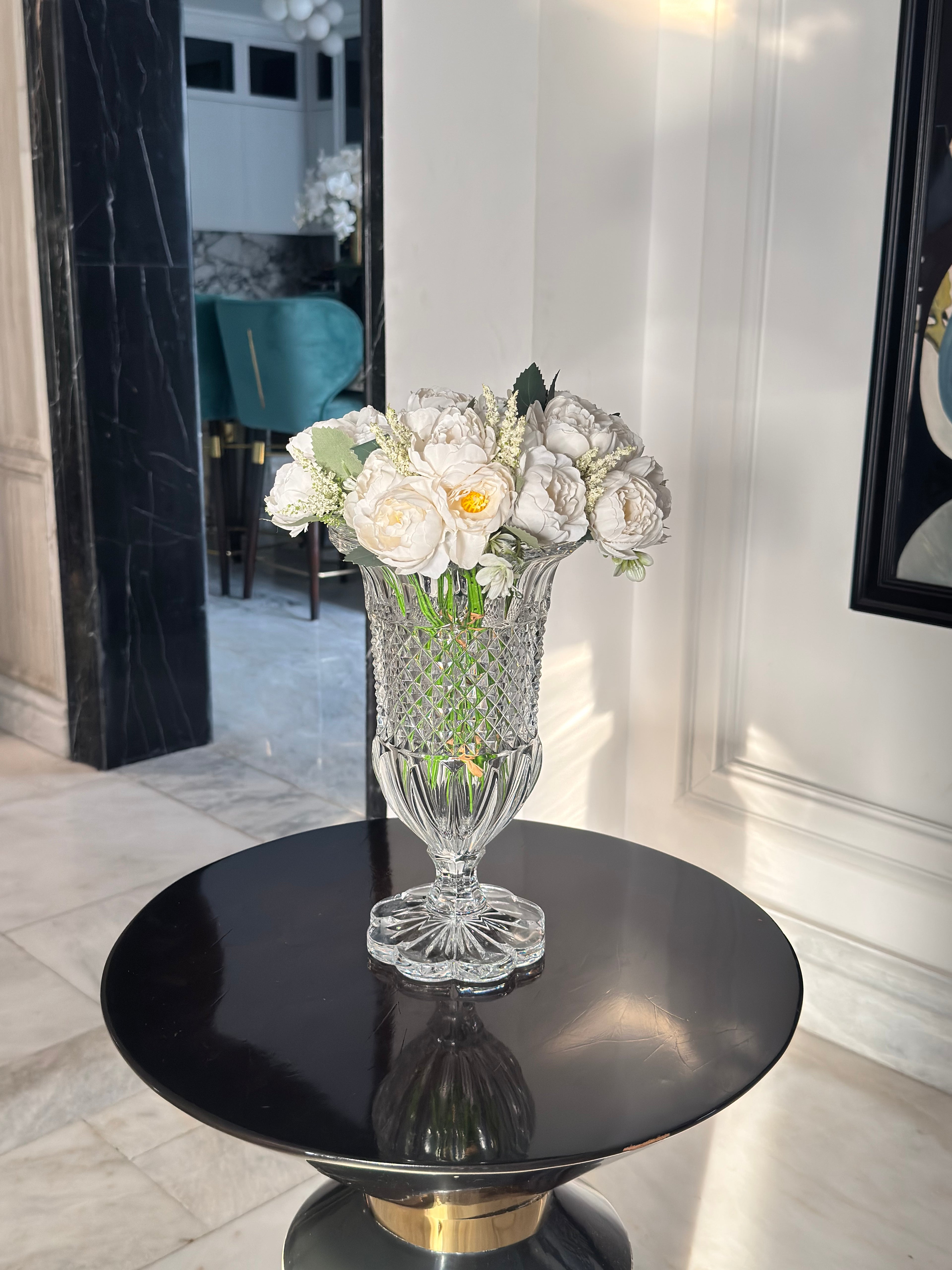 Noir Crystal Vase