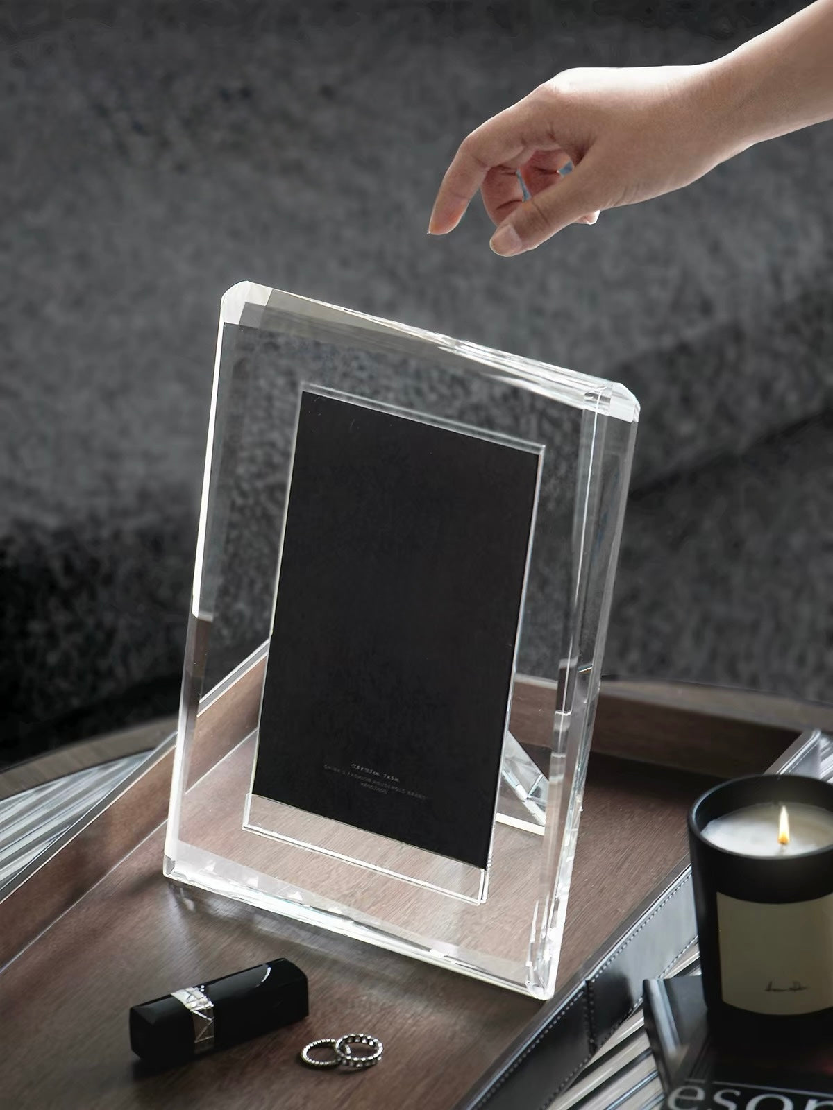 Lamome Crystal Frame