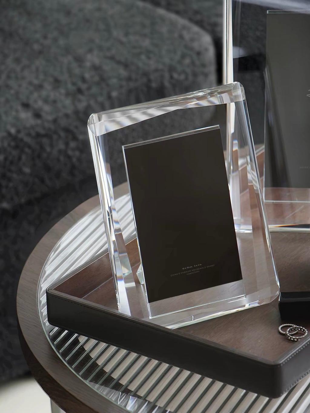 Lamome Crystal Frame