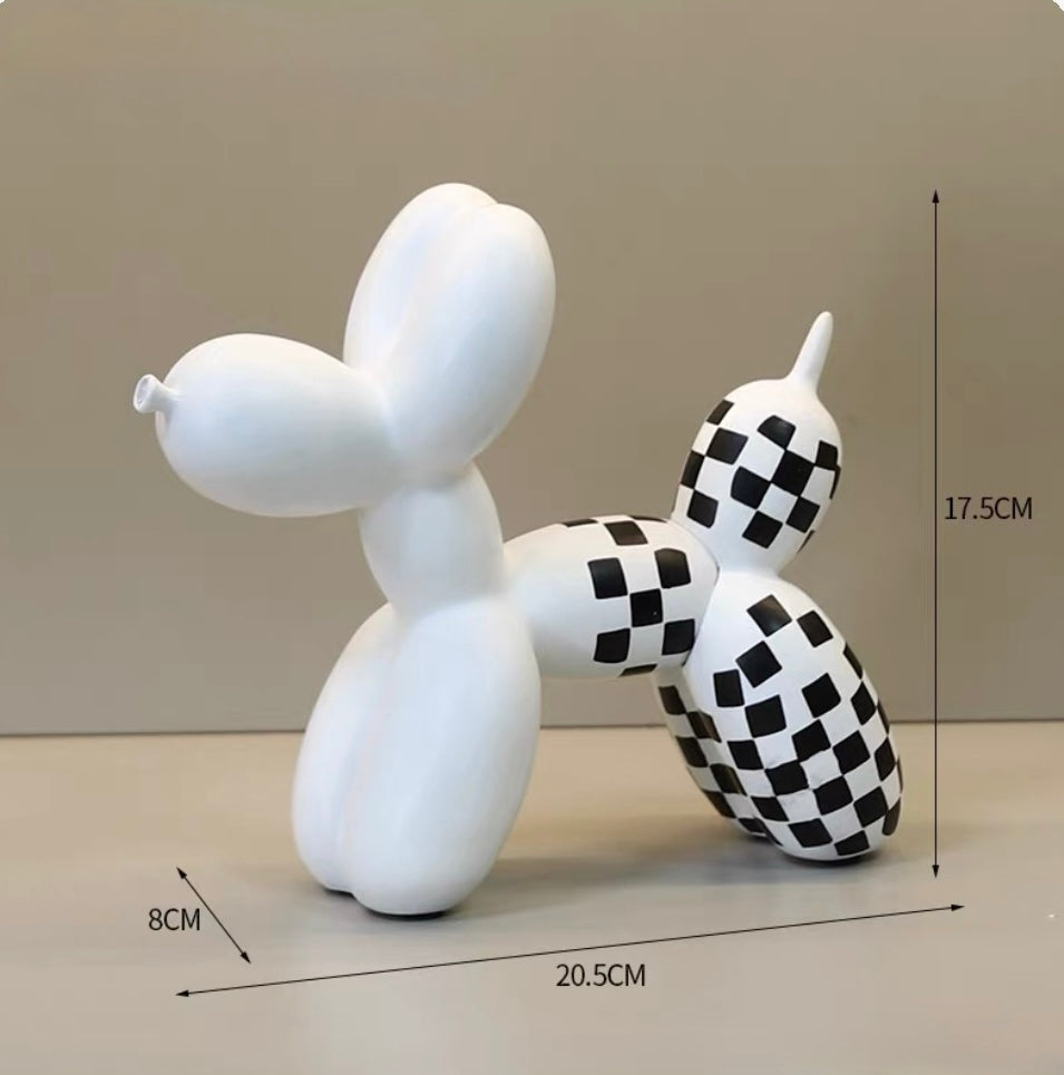 Balloon Dog by Jeff Koons