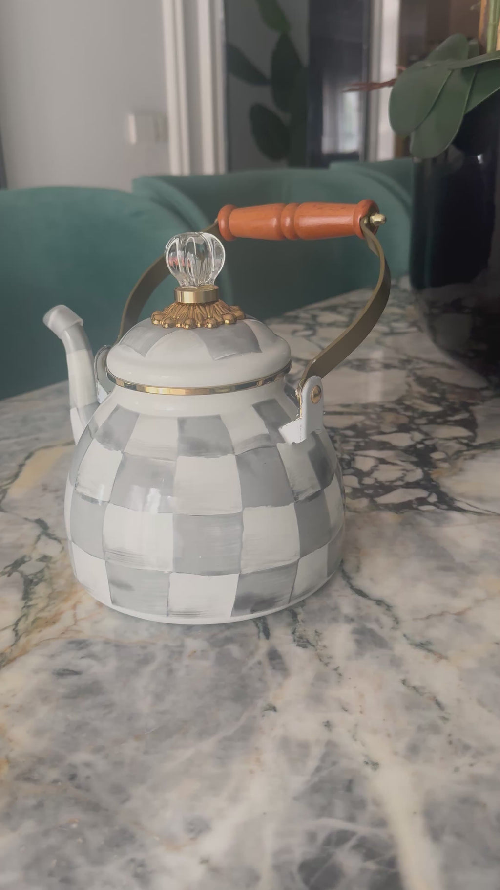 Mackenzie Tea Pot